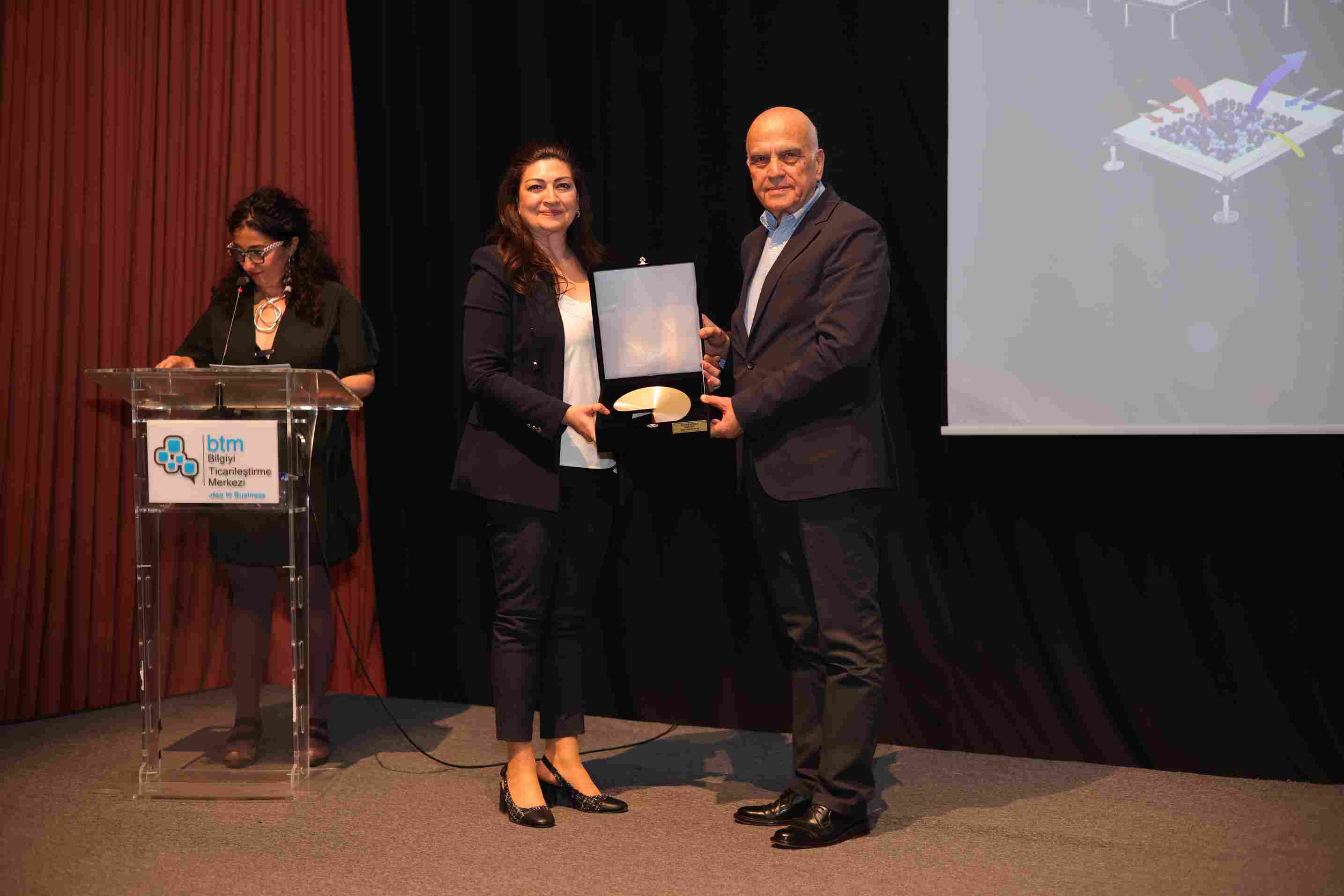 Unigen Received the Jury Encouragement Award at the Golden Plumb Awards
